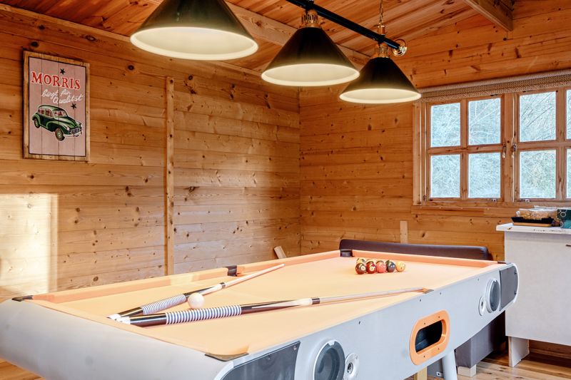 Games Room/ Summer house- click for photo gallery